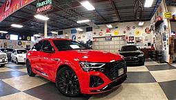 2024 Audi E-Tron Q8 Quattro Leather Pan/Roof Nav B/Spot L/Assist