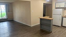 6817 - 59 Avenue - 102 Apartment For Rent