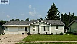 430 Centre Street Middle Lake, Saskatchewan