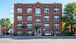 624 Broadway- The Commodor- 1 Bedroom