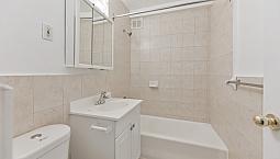 214 St George - 1 Bedroom Apartment For Rent