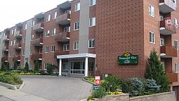 Kempenfelt View Apartments -  1 & 2 Bdrm Suites - All Inclusive!