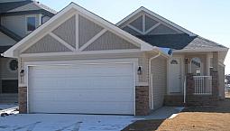 101 Channelside Cove, Airdrie Ab, Available Now!