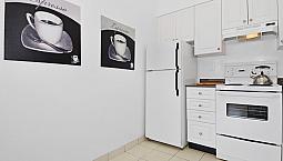Hollies - Studio Apartment For Rent