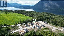 6851 42 Street Ne Salmon Arm, British Columbia