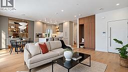 2 2211 William Street Vancouver, British Columbia