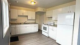 3-Bedroom 1-Bathroom L 56 Wedeene Street L Townhouse
