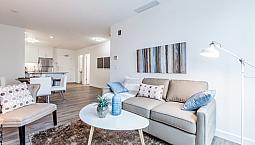 Stunning Downtown Suites On Jasper Ave.
