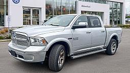 2017 Ram 1500 Laramie | Backup Camera | Screen Display