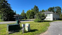 Creekside Lofts: 2 Duplexes & 1 Development Lot In Stittsville