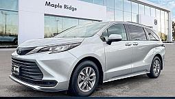 2022 Toyota Sienna Le | Cross-Traffic Alert | Heated Seats