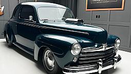 1948 Ford Super Deluxe
