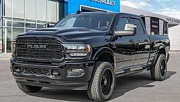 2024 Ram 2500 Limited | Diesel | Night Edition | Sunroof