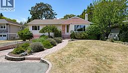 930 Runnymede Pl Oak Bay, British Columbia