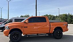 2017 Ram 1500 Sport Crew Cab 5.7' Box 4x4 | No Accidents