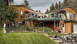 Riverfront Retreat By The Red Deer River