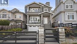 4758 Maitland Burnaby, British Columbia