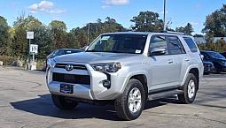 2023 Toyota 4runner Sr5 4x4 | 7 Passenger | Leather | Sunroof