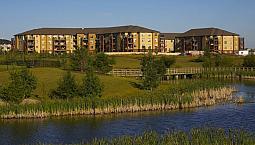 Rutherford Village - Spacious Suites