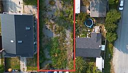 38083 Fourth Avenue Squamish, British Columbia