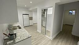 4 ½ Basement In The Heart Of Cdn