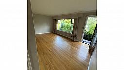 Upper 910 Robinson Street Coquitlam, British Columbia