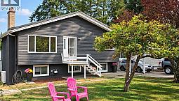 558 Kenneth St Saanich, British Columbia