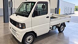 2006 Mitsubishi Minicab 4wd Hi/lo Kei Truck 5sp Manual
