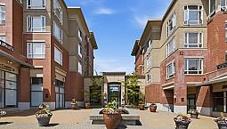 319 2970 King George Boulevard Surrey, British Columbia