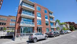 Two Months Free - Premium Executive Flat Available