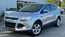 2015 Ford Escape Se | No Accidents | Bluetooth | Heated Seats