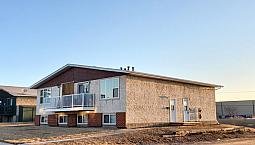 Great Location! 2 Bed Unit With Water Included!