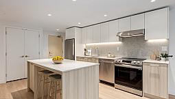 Lonsdale Square - One Bedroom Suites Apartment For Rent