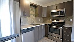 Bright, Modern Studio Suite With Balcony In Osborne Village!