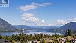 1220 16 Avenue Se Salmon Arm, British Columbia