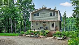 102 & 110 Mcvicar Lane Mcnab/braeside, Ontario