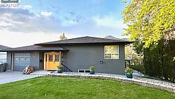 1491 Pine Crescent Kamloops, British Columbia