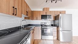 Modern Apartments With Gym! - Amberwynd Apartments - Apartment F