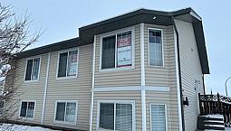 Oriole Park 4 Bed 2 Bath Duplex ~ Small Pets Ok