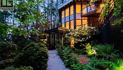 1457 Howcrest Rd North Saanich, British Columbia