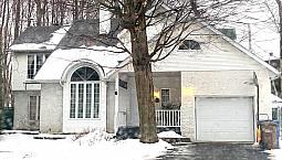 829 000$ - Maison 2 Étages À Vendre À Chateauguay