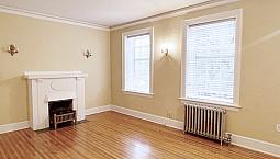 Studio Suite In Heritage Building, Osborne Village!