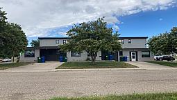 Affordable Apartments For Rent - Scenic Court (4 Plex) - Townhom