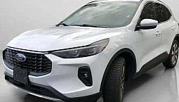 2025 Ford Escape Platinum | Awd | Leather