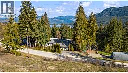 2622 Woodland Place Blind Bay, British Columbia