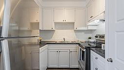 51/2,3,Bedrooms ,Adj,Downtown,Westmount