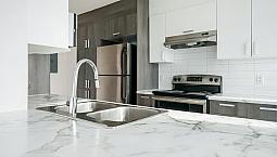Rockhill Appartements - 5 1/2 (3 Bedroom Penthouse) Renovated A 