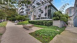 1770 Pendrell Street Vancouver, British Columbia