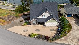 3869 Angus Drive West Kelowna, British Columbia