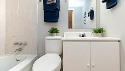 2 Bedroom Apartment – Spacious & Newly Renovated –Inquire Today!